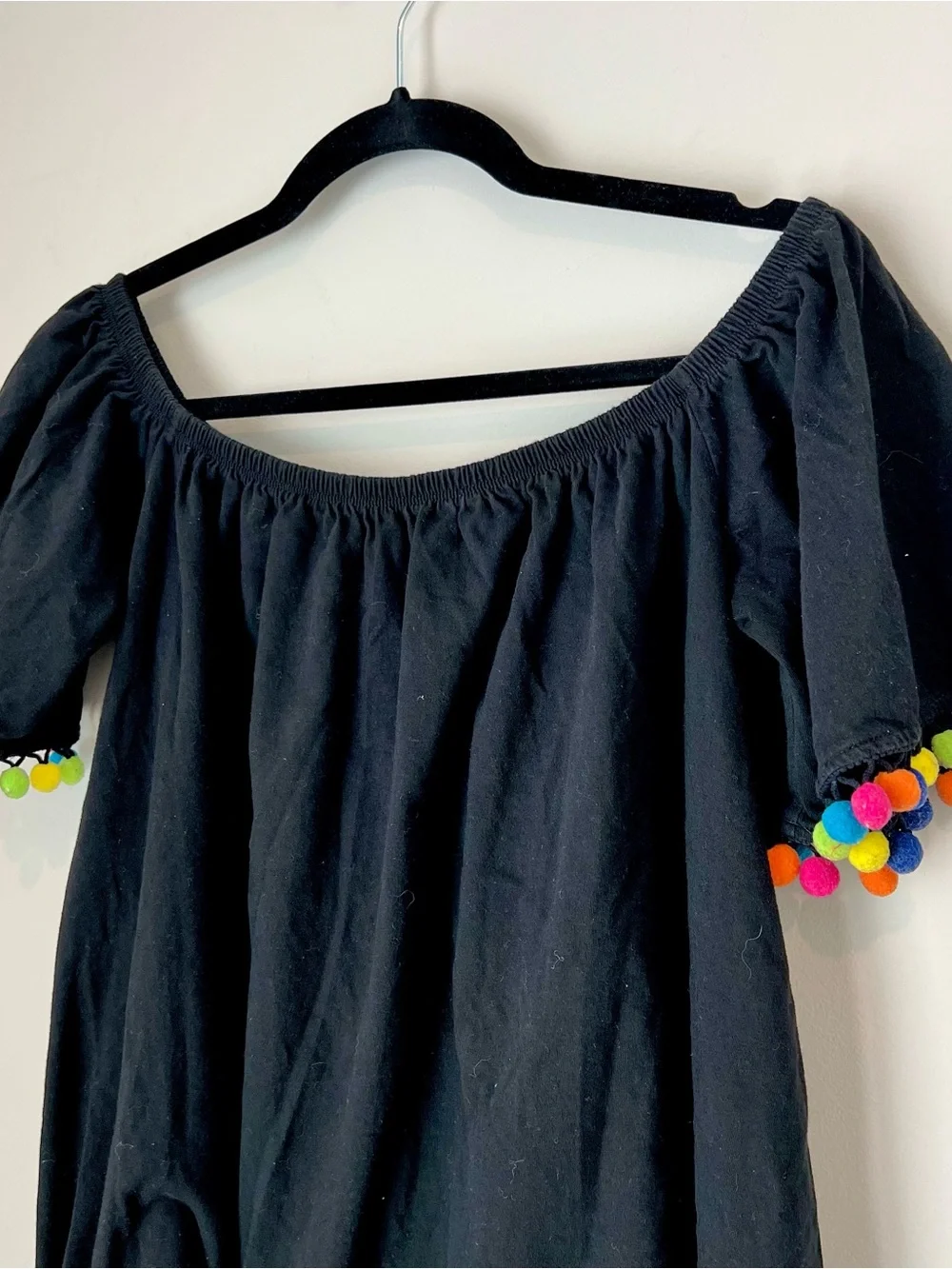 ASOS women’s Black Off the Shoulder Colorful Pom Pom Dress sz 6